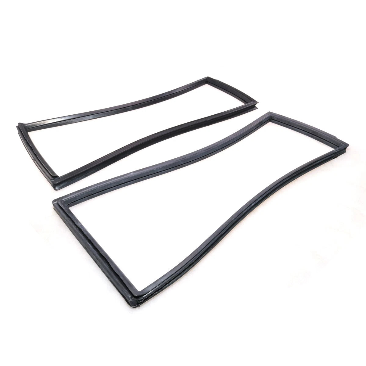 Set of 2 Rear Corner Weatherstrips for Nissan Patrol Y60 (1991–1995)