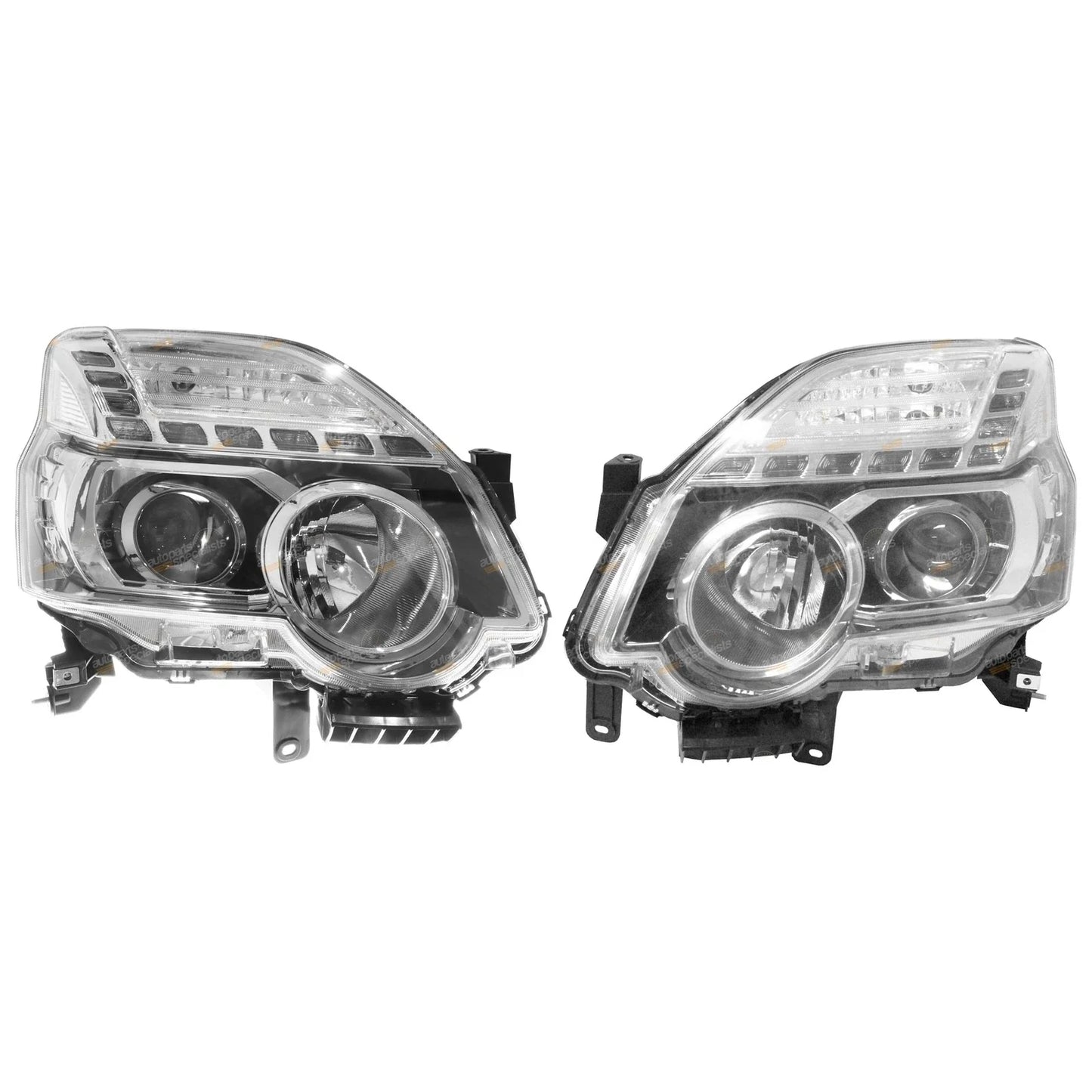 LH + RH Xenon Headlights for Nissan X-Trail T31 (2010-2014)