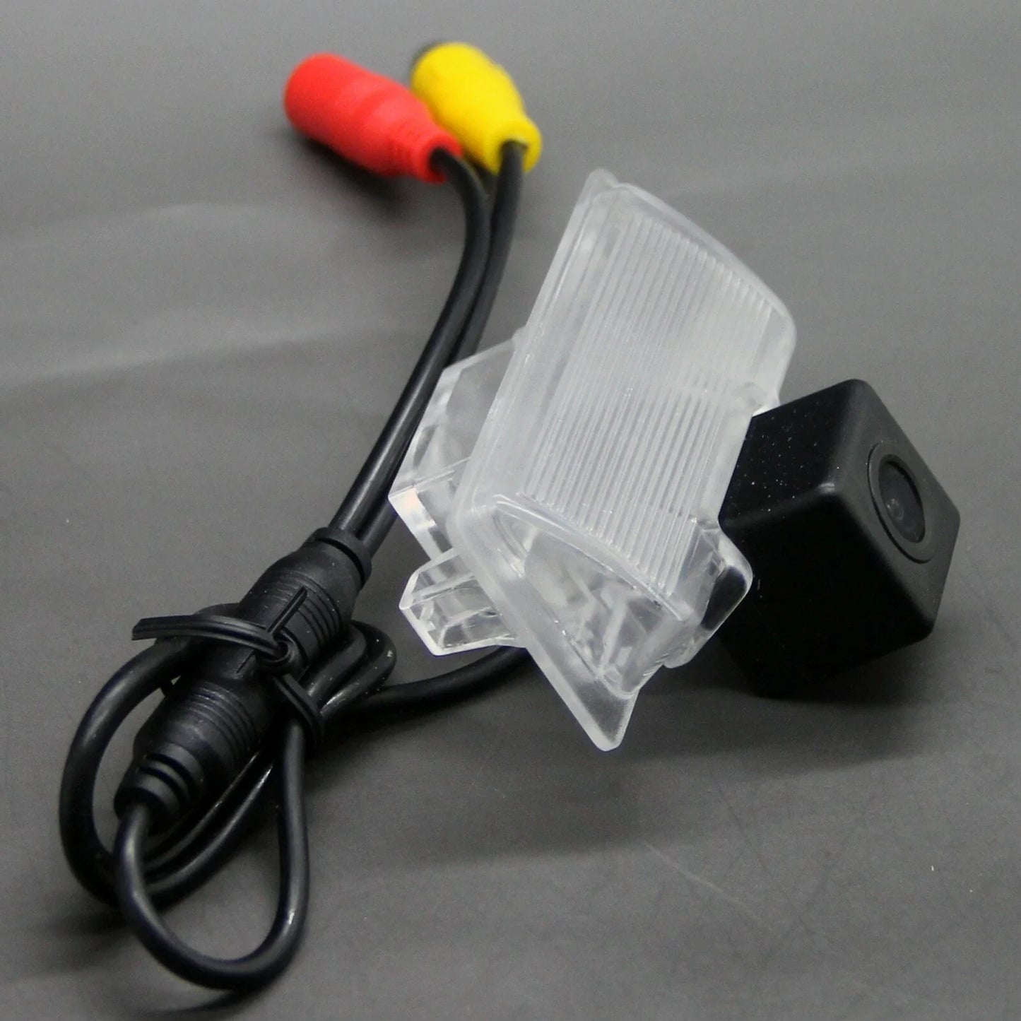 Car Reverse Rear View Backup Camera for Nissan Altima (2016–2019)