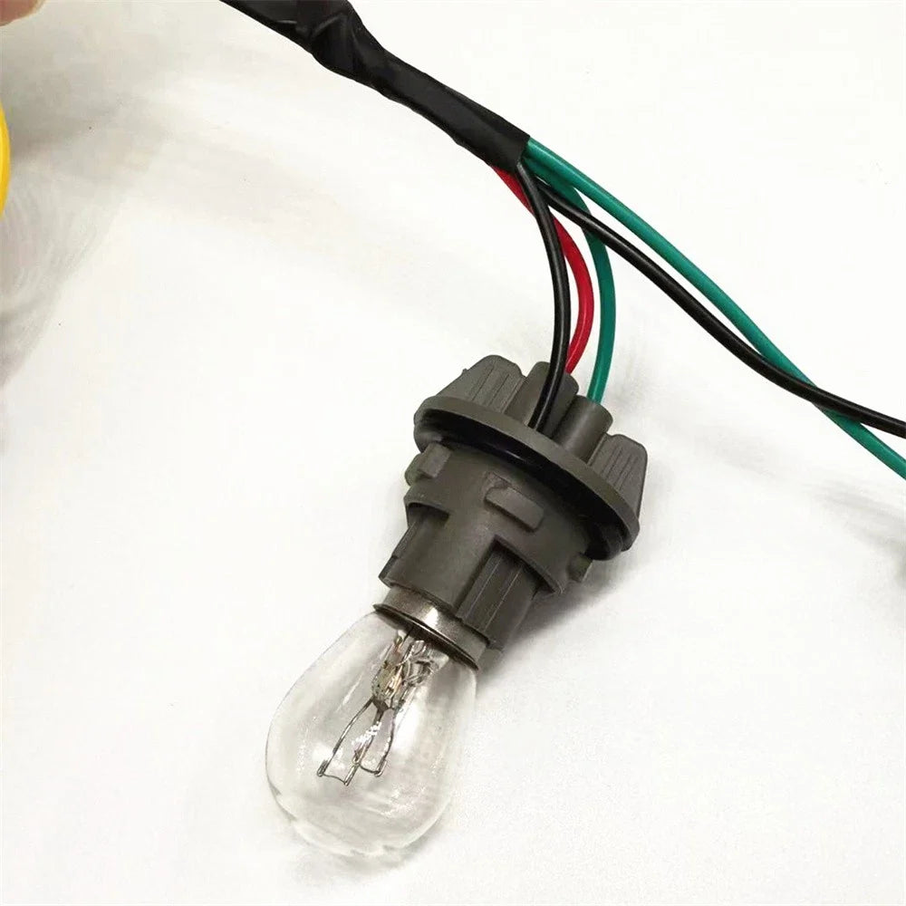 Taillight Bulb Holder Socket & Wire for 2016-2018 Kia Sorento (2016-2018)