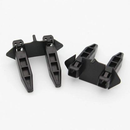 2 x Front Bumper Upper Panel Retainer Clips for Toyota (2001-2005)