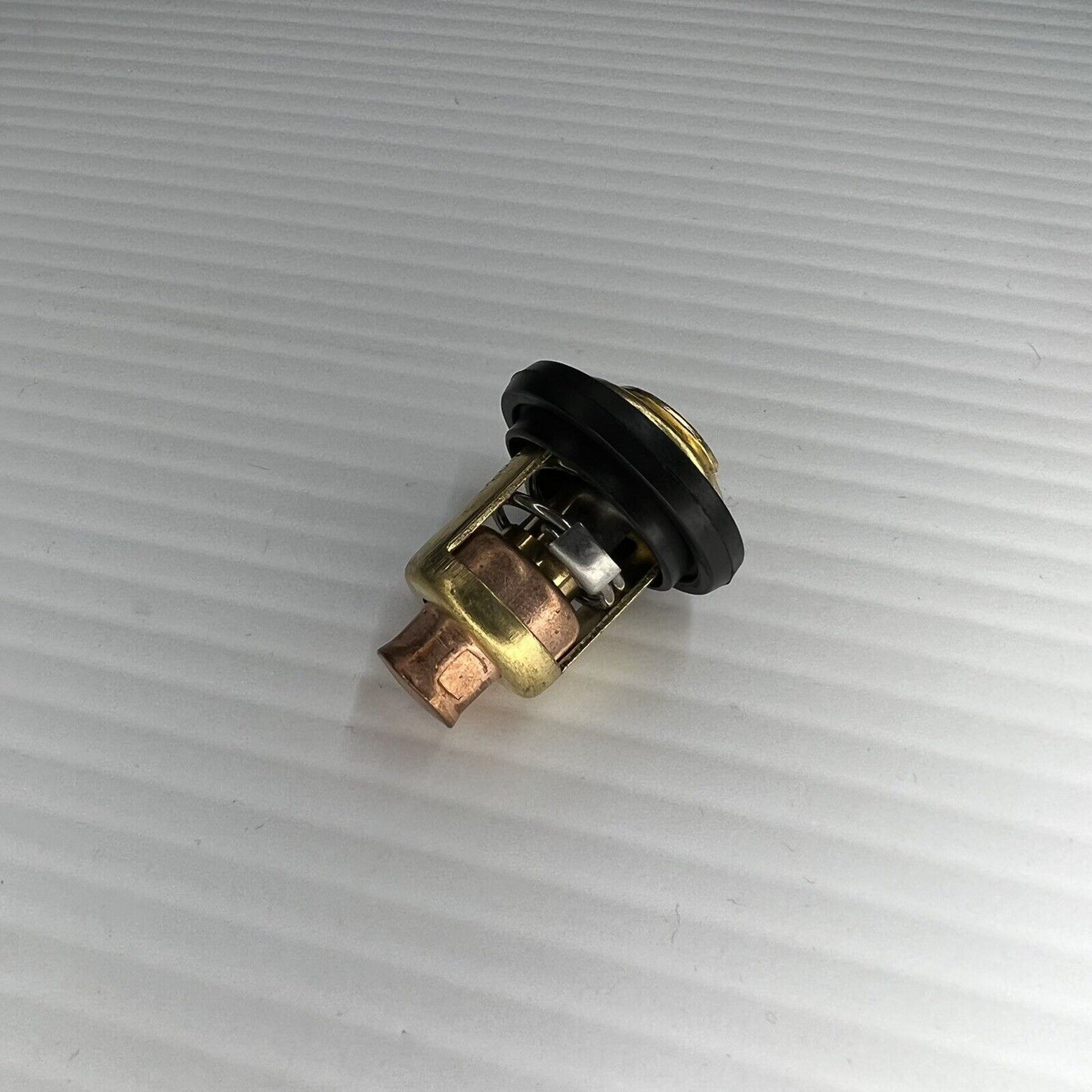 60 Degree Thermostat for Yamaha Outboard Motors (1966–2023)