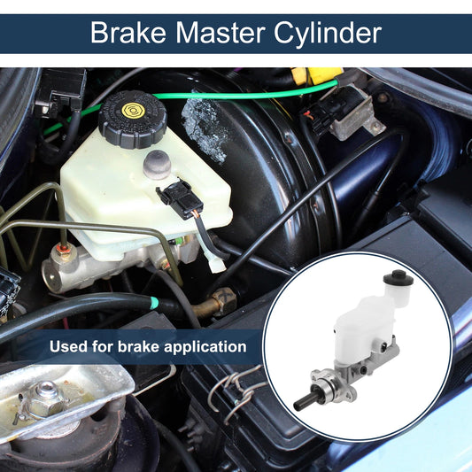 Brake Master Cylinder with Reservoir No. 472010K040 for Toyota Hilux (2005–2015)