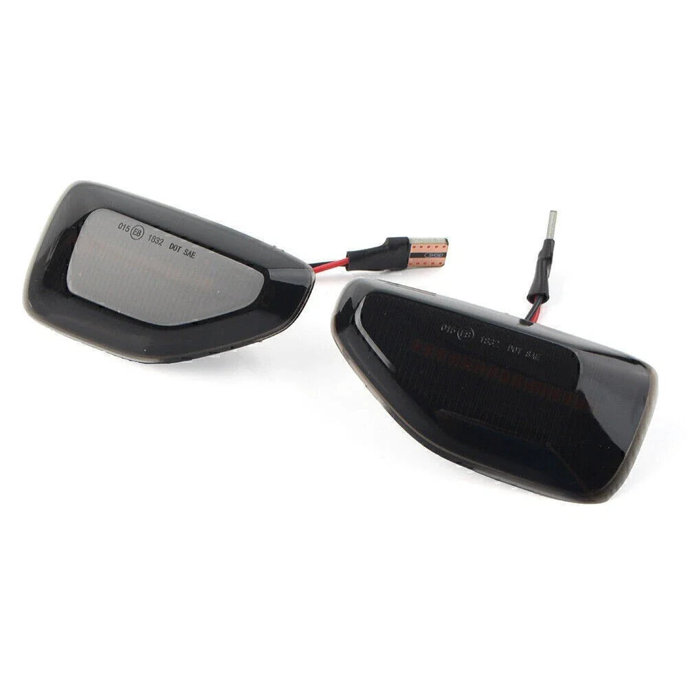 Smoked LED Side Marker Turn Signal Lights for Dacia Logan II, Sandero II (2012-2020)
