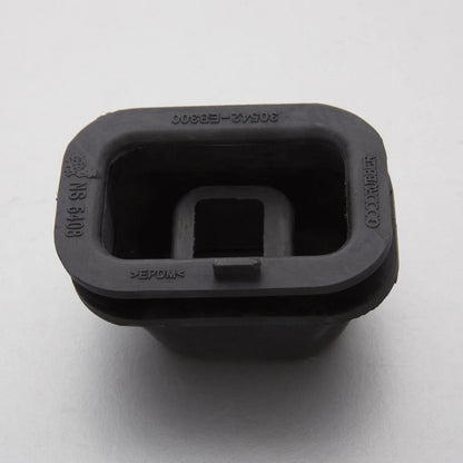 Nissan Navara D40 Clutch Fork Release Rubber Dust Boot for Truck (2005-2015)