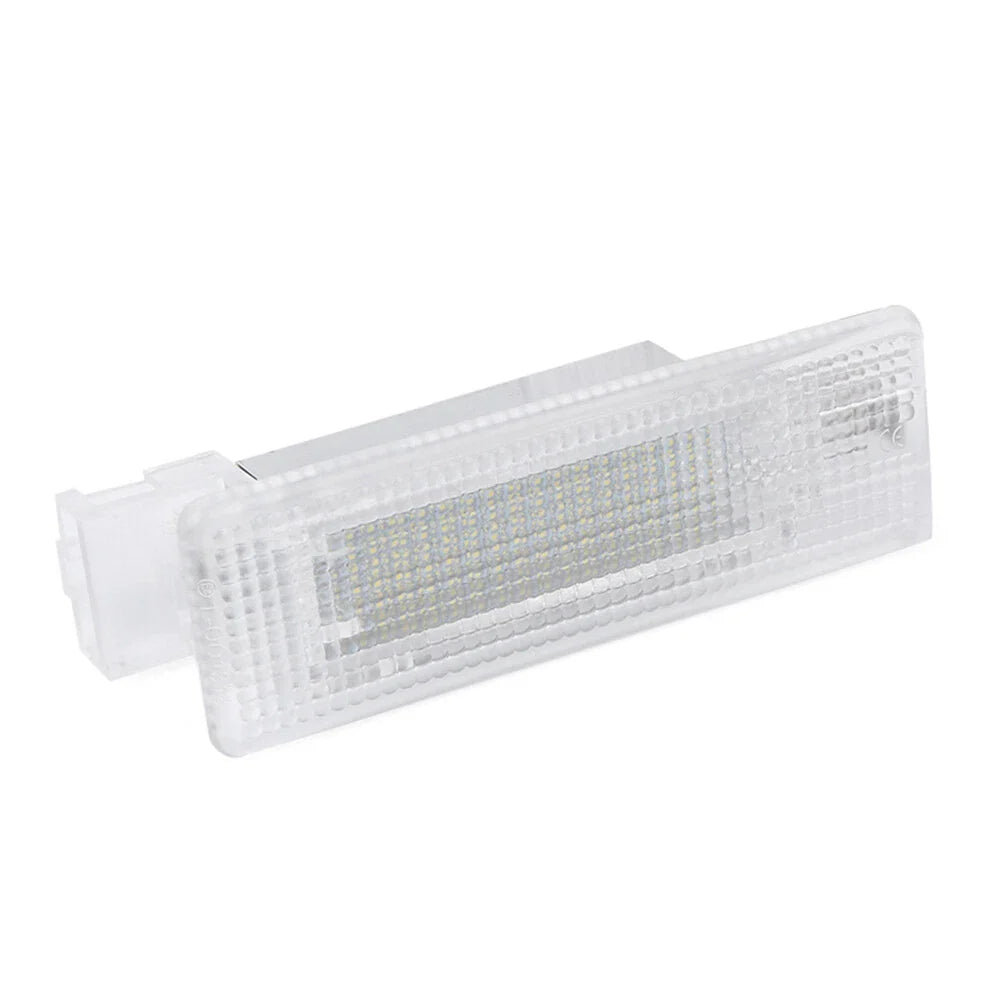 1 x 18 SMD LED Trunk Light for VW Golf 4/5/6, Polo (2000-2017)