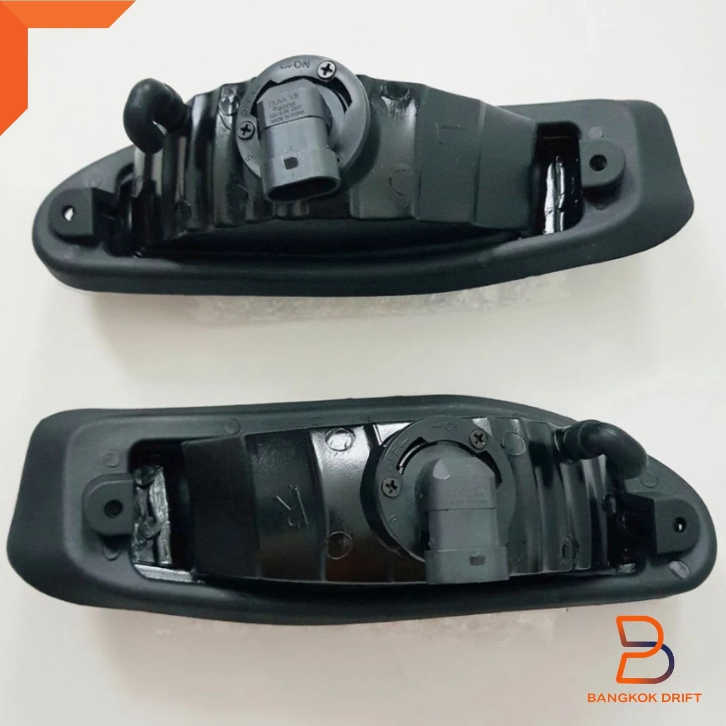 Fog Lamp Spot Light for Toyota Hilux MK5 2WD (2003-2005)
