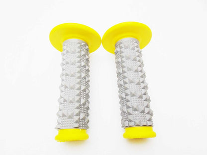 Set of 2 Handlebar Grips for Suzuki RM80  - Yellow Grey Diamond