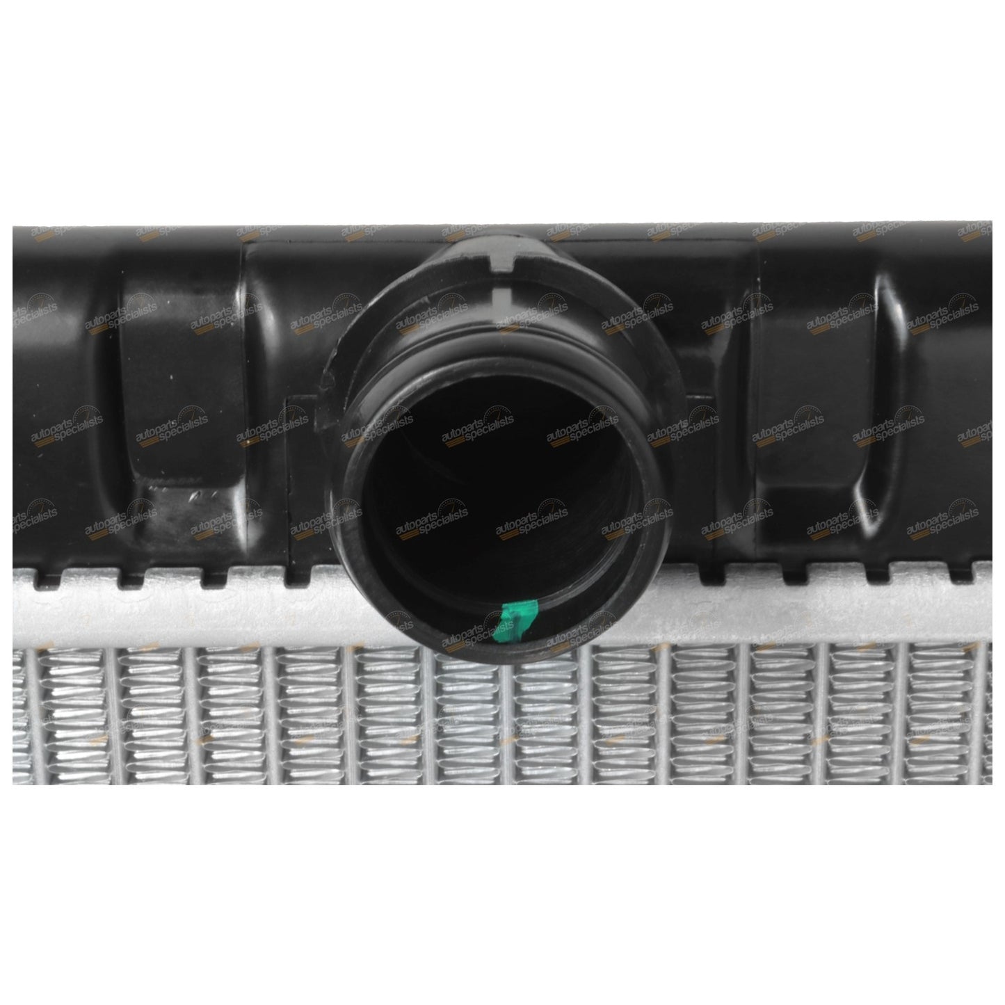 Alloy Core Radiator with Oil Cooler for Nissan X-Trail T30 (2001–2007)