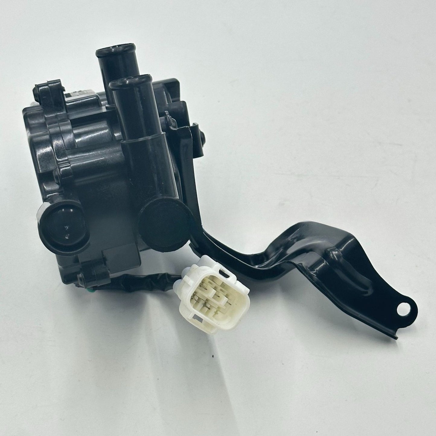 Heater Coolant Control Valve for Toyota Prius (2004–2009)
