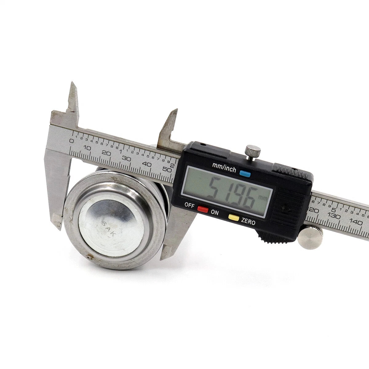 Front Upper Ball Joint for Toyota Hilux2/4WD 2004-2016