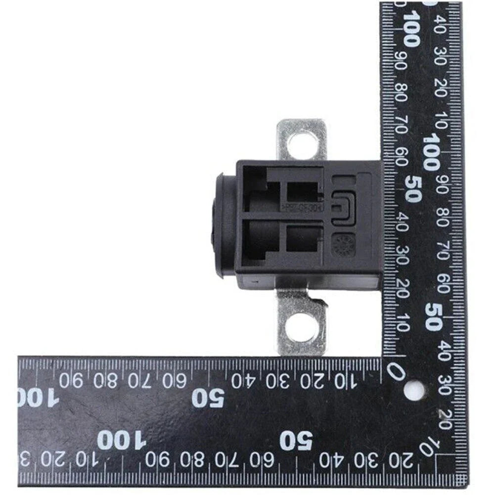 Power Off Switch for Quick and Easy Installation