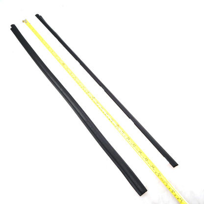 Set of 2 Door Glass Outer Weatherstrips for Toyota Land Cruiser (FZJ76, GRJ79, HZJ76, VDJ79)