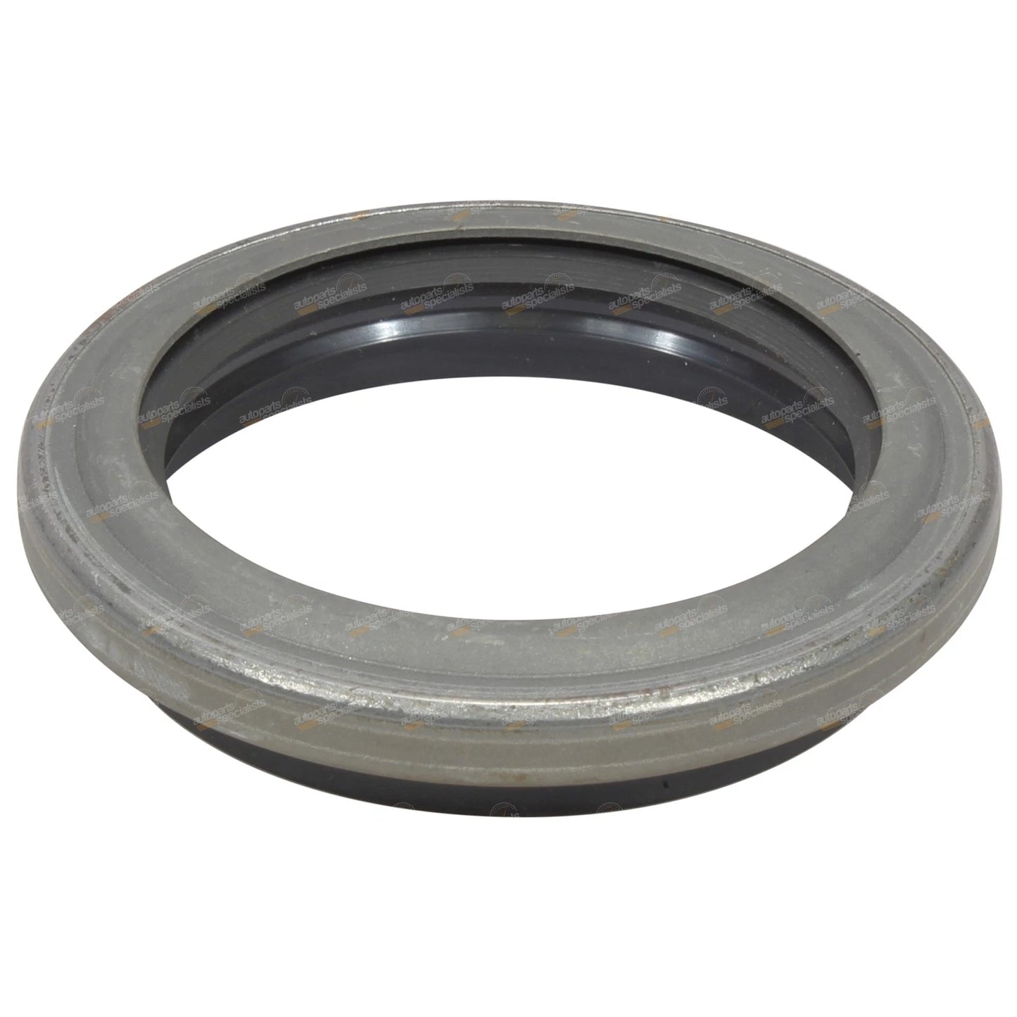 Rear Wheel Hub Oil Seal for Land Cruiser (1990–2012)