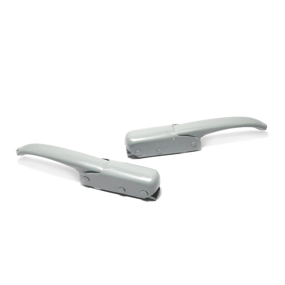 Tailgate Handle for Nissan Navara D21 Pickup Truck (1986–1997)