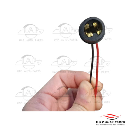 2 x W5W Wedge Rubber Globe Holder Car Light Socket Plug for All Vehicles (1990–2023)