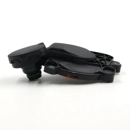PVC Crankcase Vent Valve for Benz GLE350 E400 E350 ML350 C350 SLK350 (2012-2019)