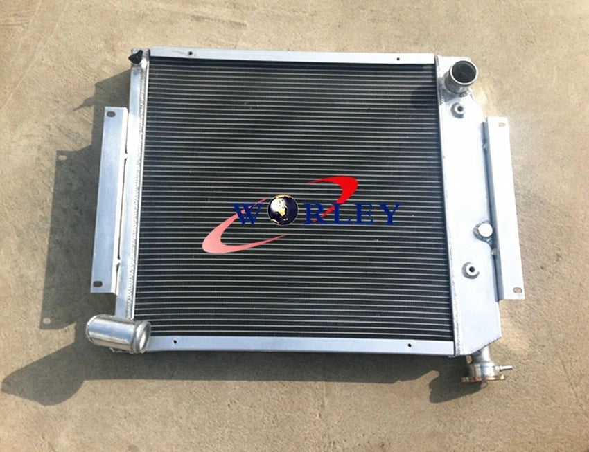 Radiator and Fan for International Scout II Pickup (1971–1980)