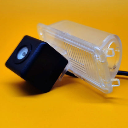 Camera / Rear View / Backup for Chevrolet Camaro (2010–2013)