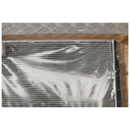 Alloy Radiator 4.4L 4.6L 4.8L V8 for BMW X5 E53 (2000-2006)