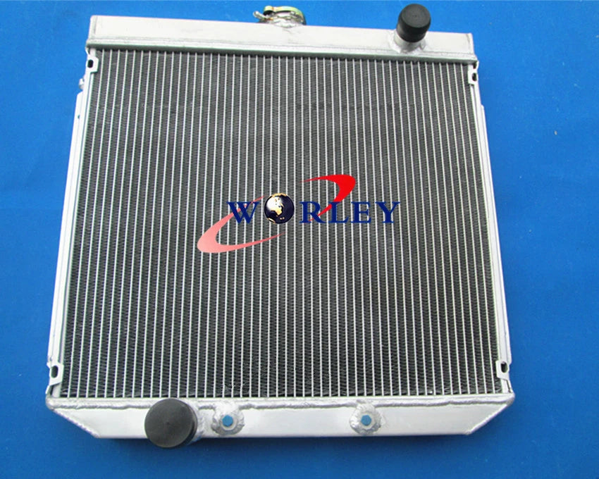 3 Row Aluminum Radiator with Fan Shroud for Ford Falcon XW XY 351 V8 (1969–1972)