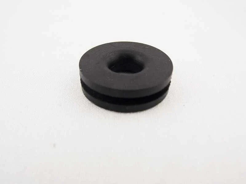 Kawasaki KZ650 77-83  Side Cover Rubber Grommets 92071-056
