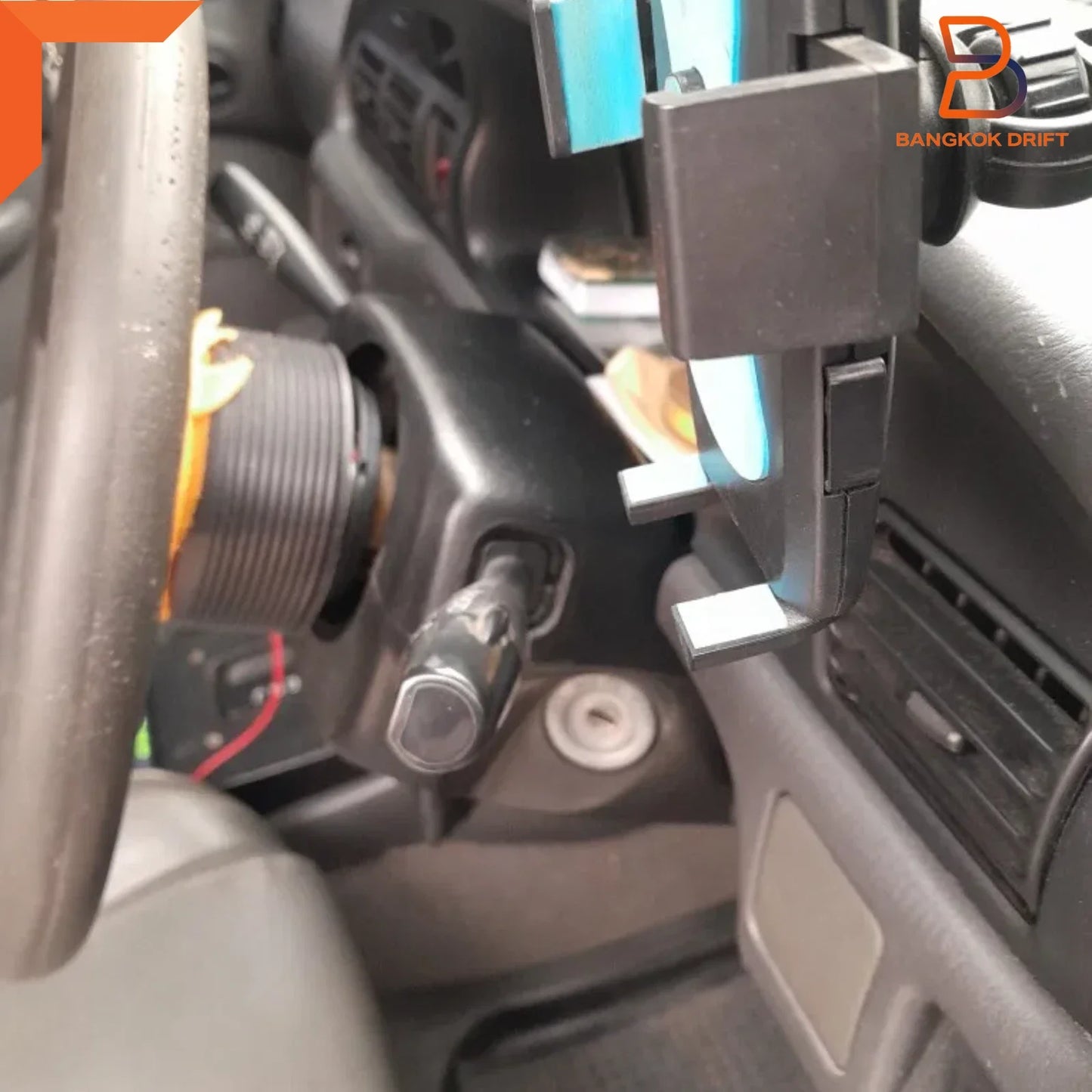 BOSS Steering Wheel Adapter for Mazda B2500 Bravo, MX5, RX8, Ranger (1994-2006)