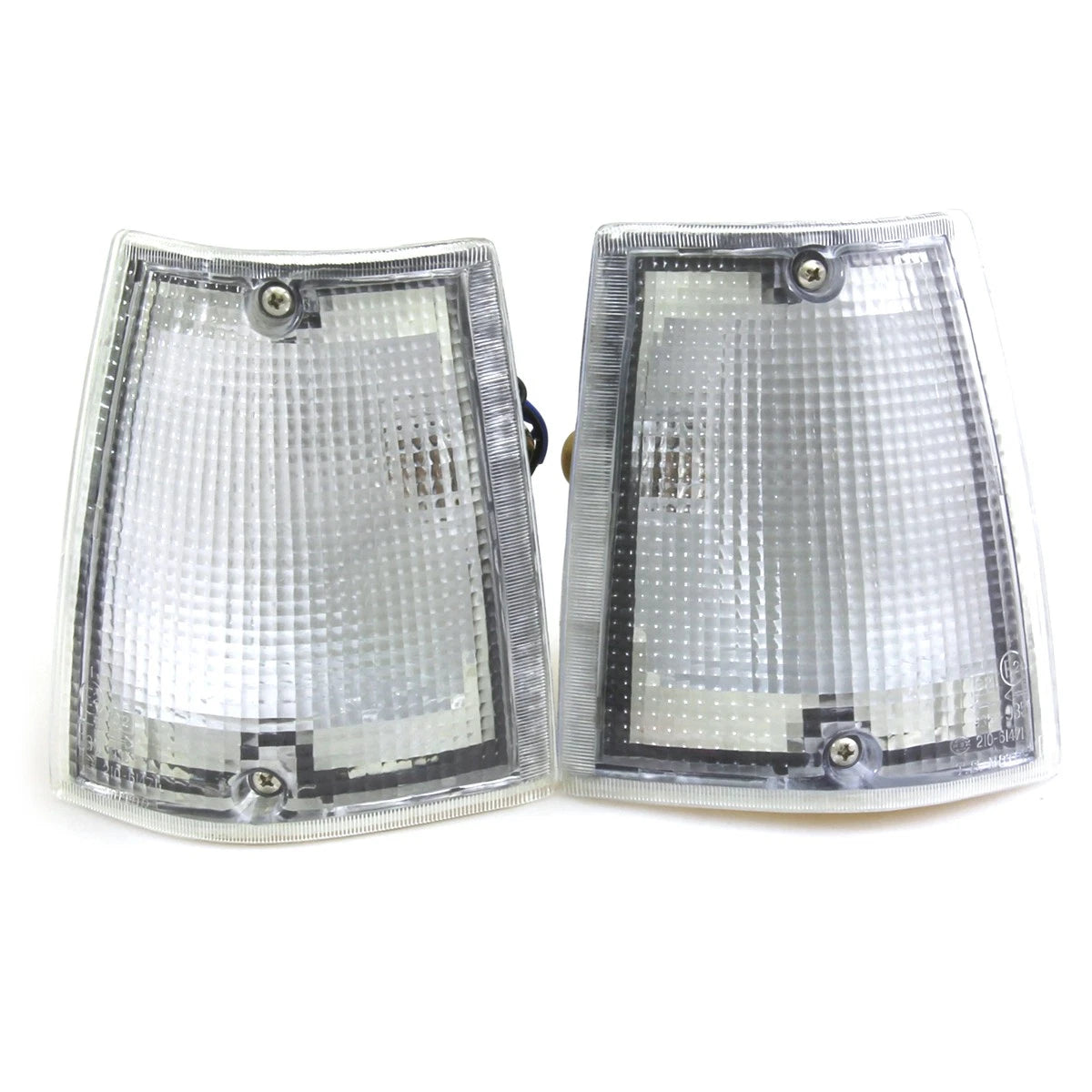 Pair of Front Signal Lights for Mazda B2200 B2000 B2600