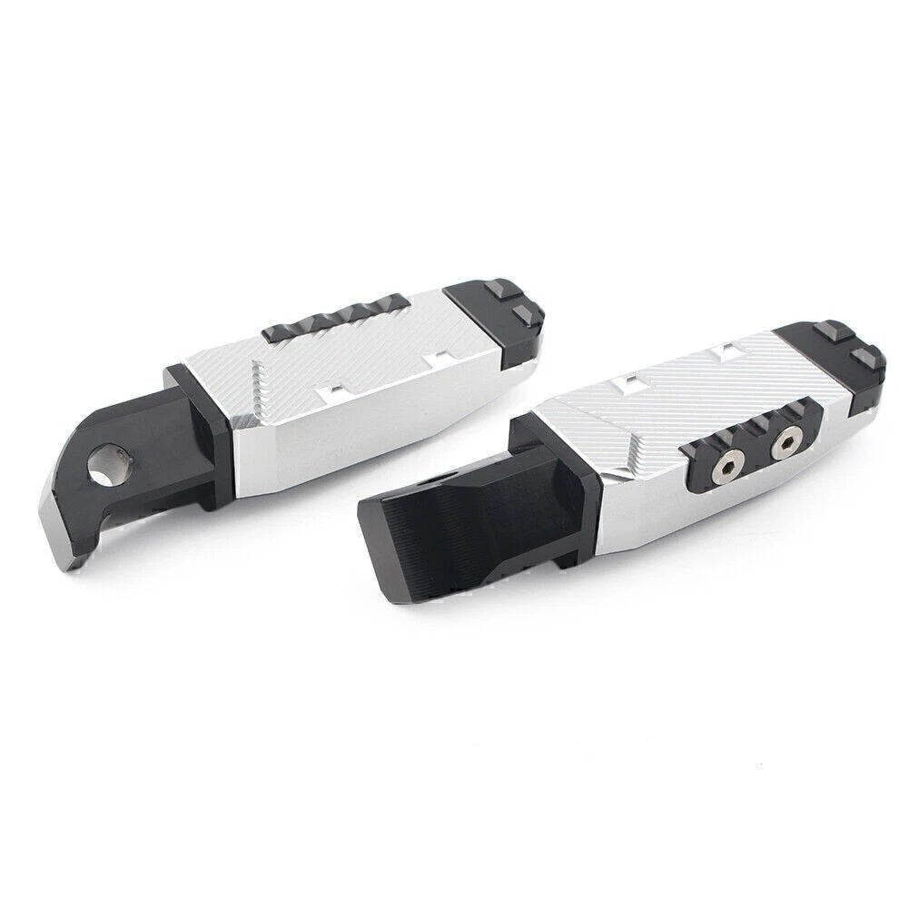 CNC Rear Passenger Footrests for Yamaha FZ1 YZF R3 (2015–2020)