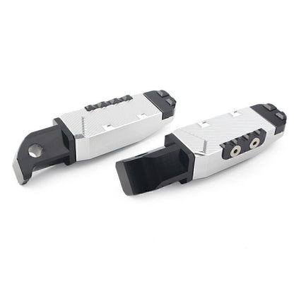 CNC Rear Passenger Footrests for Yamaha FZ1 YZF R3 (2015–2020)