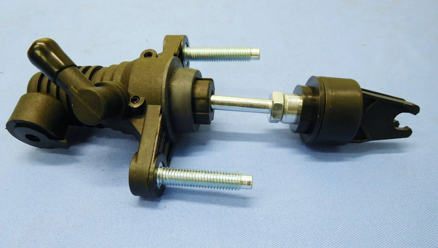 Clutch Master Cylinder for 2WD Toyota Hilux TGN16 2.7 Petrol (2005 - Present)