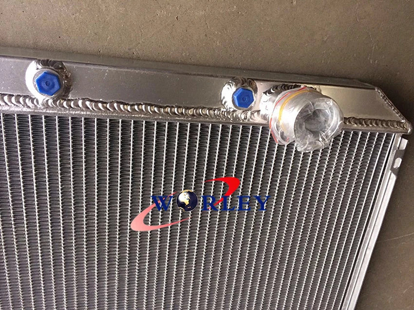 Aluminum Radiator with Fan for Ford Falcon XA XB XC Fairlane ZF ZG (1972–1977)