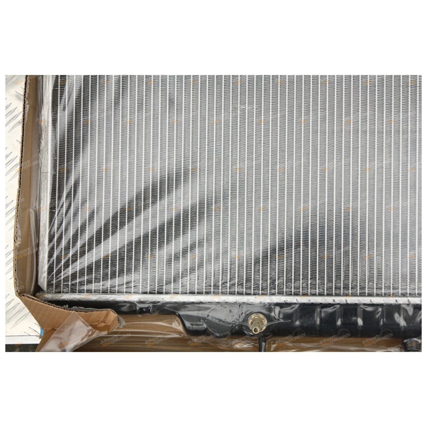 Aluminium Alloy Radiator for Nissan Patrol GU Y61 (1997–Present)