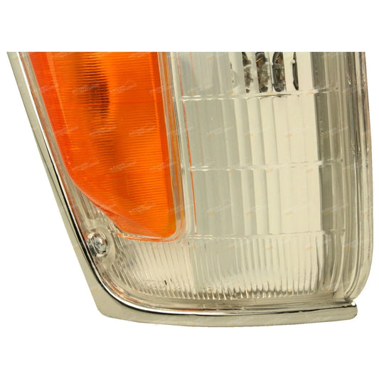 RH Chrome Trim Corner Indicator Park Light for Toyota Hilux 4WD (1988–1991)