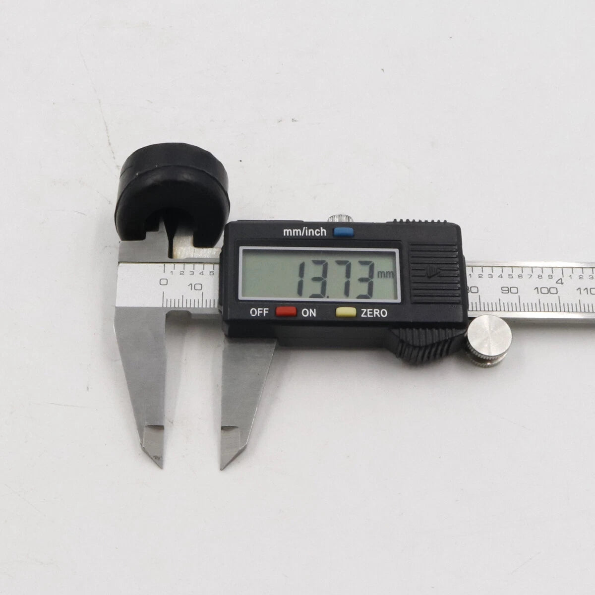 x2 Tail gate Rubber Bumper for Nissan Datsun 520/620/720 1965-1997