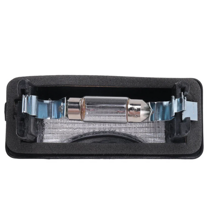 License Plate Light for Benz W903/Dodge Sprinter 2500 3500 (2002-2006)