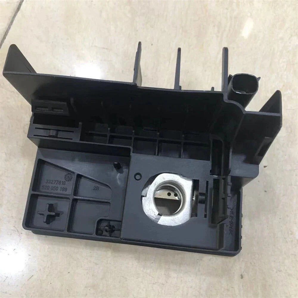 Fuse Box Battery Terminal for 2016-2020 Chevy Malibu ( 84335366, 84131629)