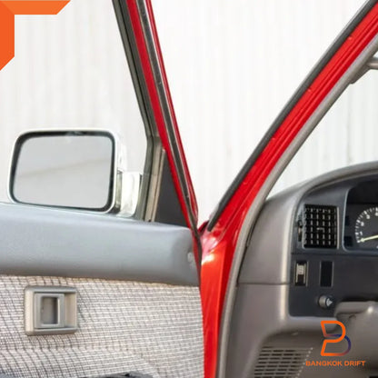 Front Door Lower Frame Bracket for Toyota Hilux, 4Runner (88-96)