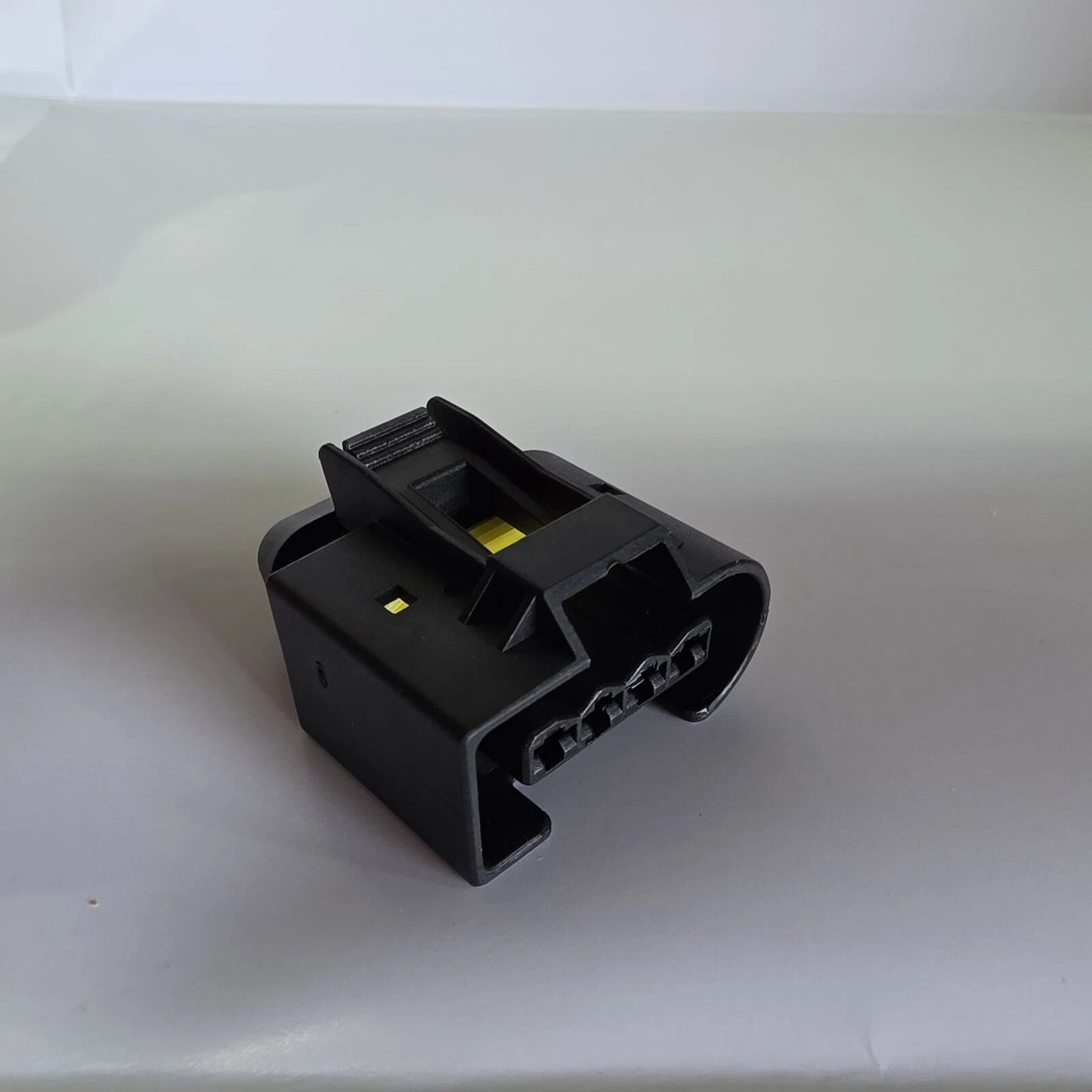Set of 4 Ignition Coil Connectors for Porsche BMW