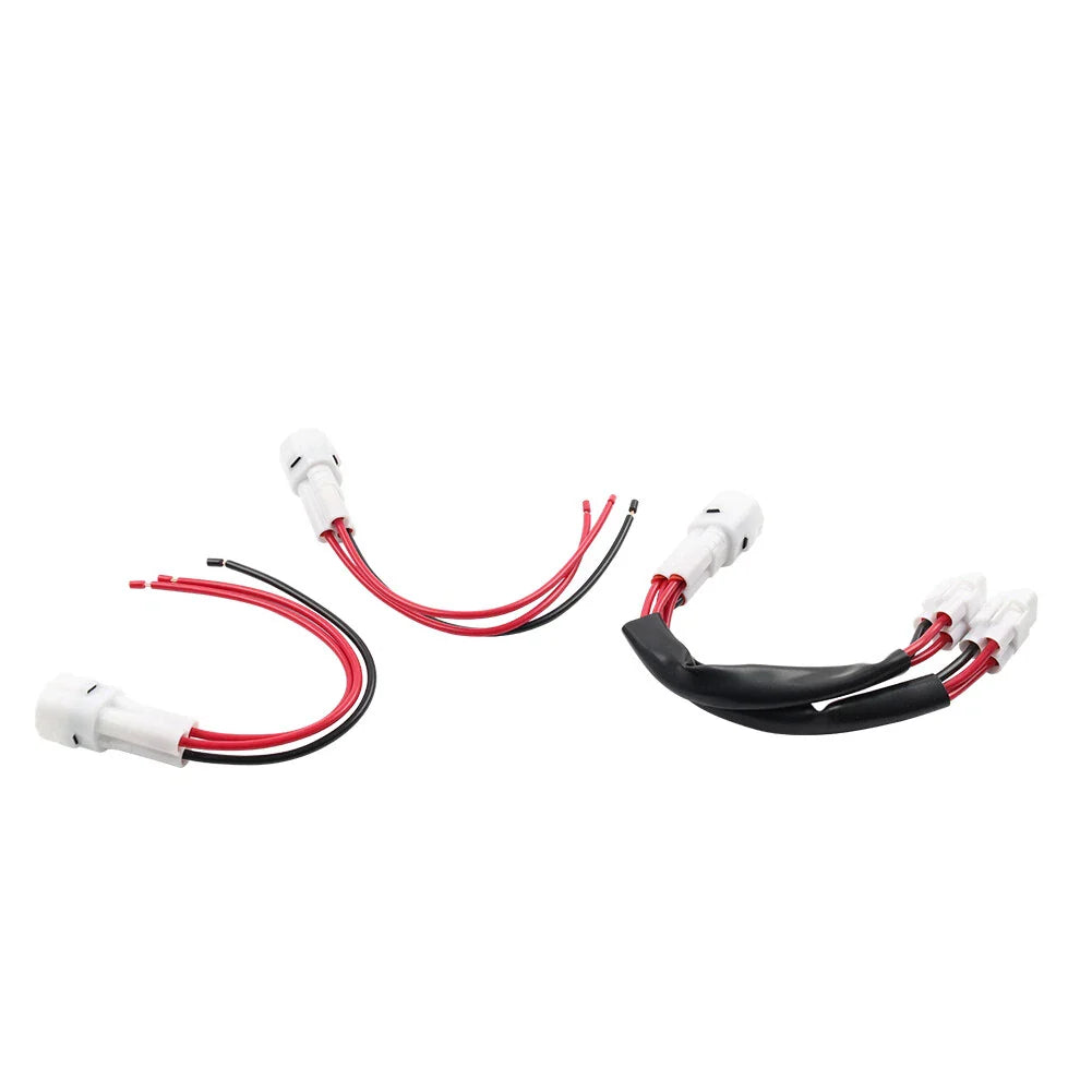 3x Power Outlet Splitter USB Charger Connector for Yamaha Tenere 700, XTZ 1200
