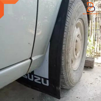 Mud Flap Splash Guard for Isuzu D-Max TF Ute 4WD 4X4 Off-Road Black Rubber