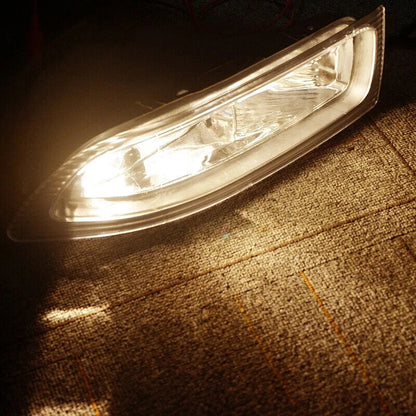Pair LED Front Bumper Fog Lights Spot Lamps Clear for Toyota Sienna (2004–2005)