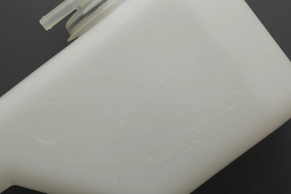 Radiator Overflow Coolant Bottle Tank for Mitsubishi L200 Triton MJ (86-96)