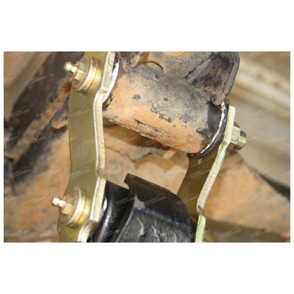 Shackle Kit + Leaf Spring Bush for LN107 LN108 LN111 LN167 LN172 RN106 RN110