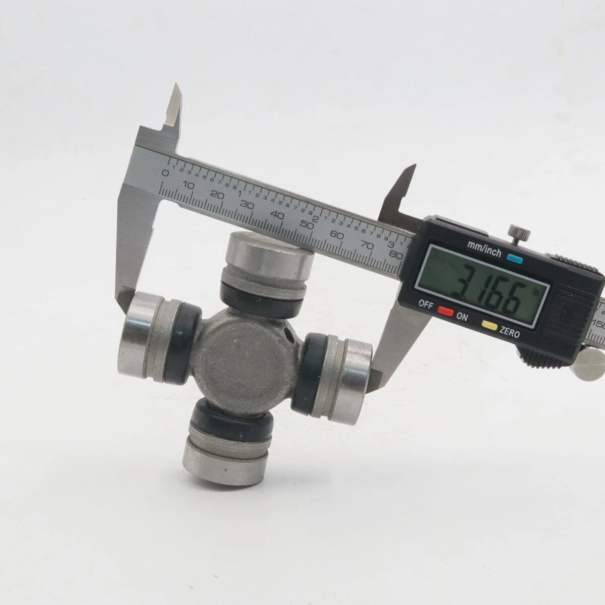 Universal Joint Kit for Nissan Datsun 510 Bluebird SSS 1968-1973