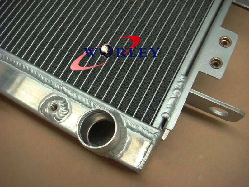 Alloy Radiator + Red Hose for Toyota Landcruiser HDJ78 HDJ79 HZJ78 HZJ79 (1990-2007)
