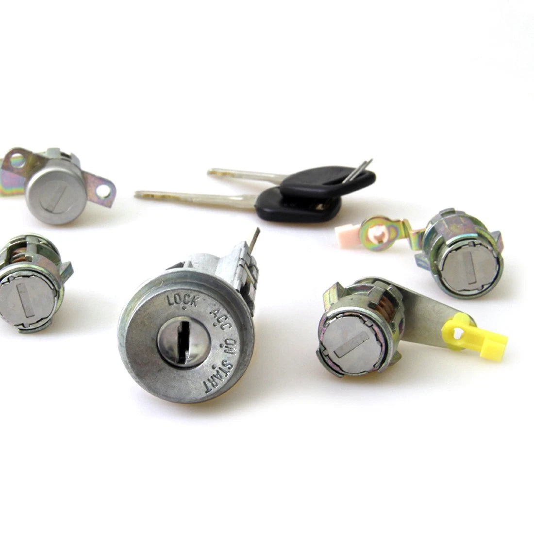 Door Trunk Ignition Locks for Toyota Hiace Van (1989–2005)