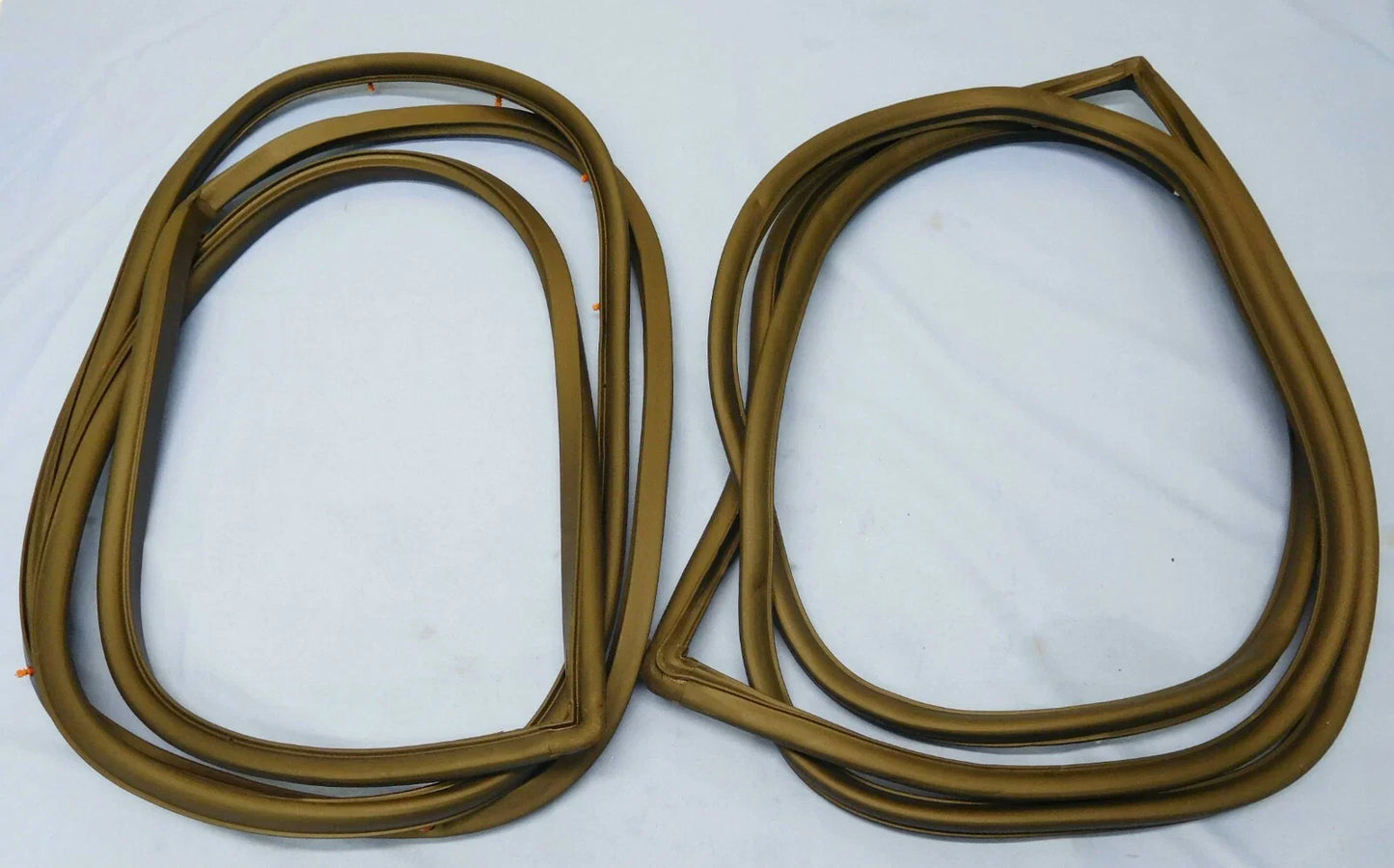 LH & RH Door Rubber Seals for LandCruiser HZJ75 Trays & Utes (1990-1998)
