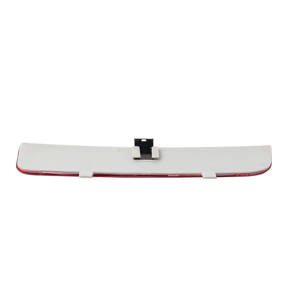 Rear Left Bumper Reflector for Land Rover Range Rover, Freelander 2 (2003-2012)