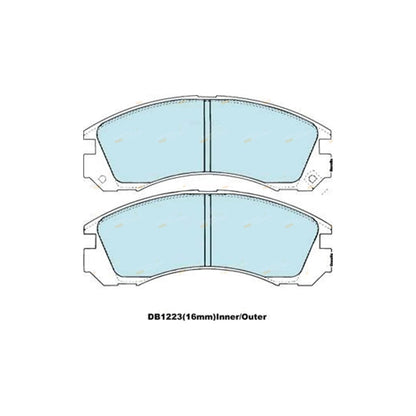 Set of 4 Front Disc Brake Pads for Mitsubishi Challenger (1998–2007)